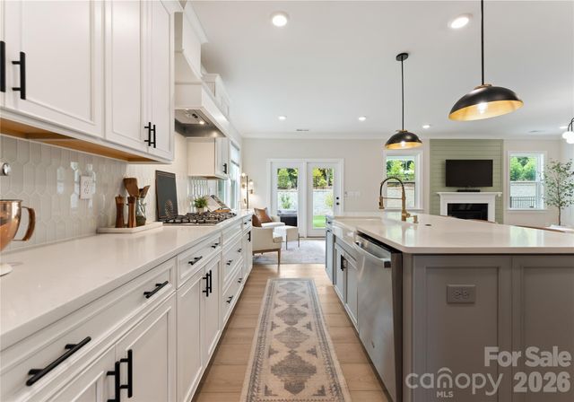 11117 Lochmere Road, Charlotte, NC 28278