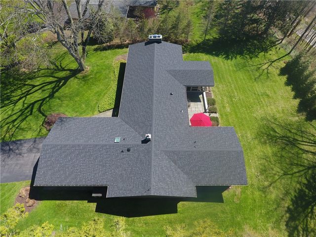 57 Hickory Ridge Road, Penfield, NY 14625