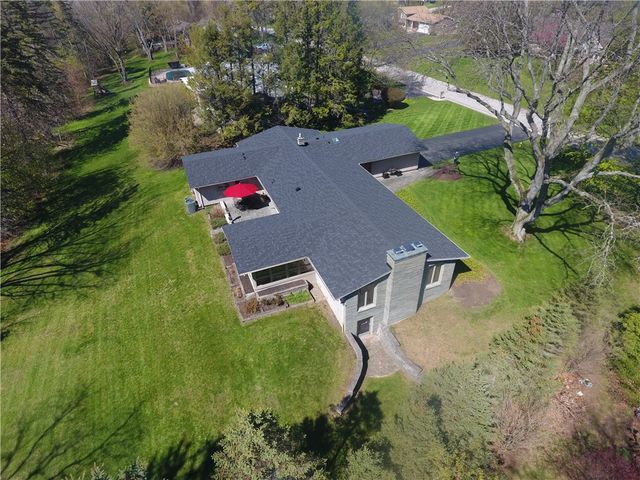 57 Hickory Ridge Road, Penfield, NY 14625