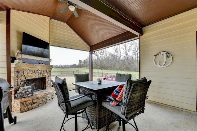 47 Emmaline Lane, Jefferson, GA 30549