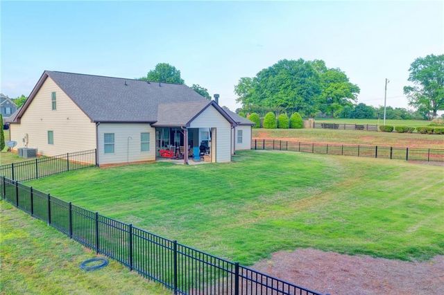 47 Emmaline Lane, Jefferson, GA 30549