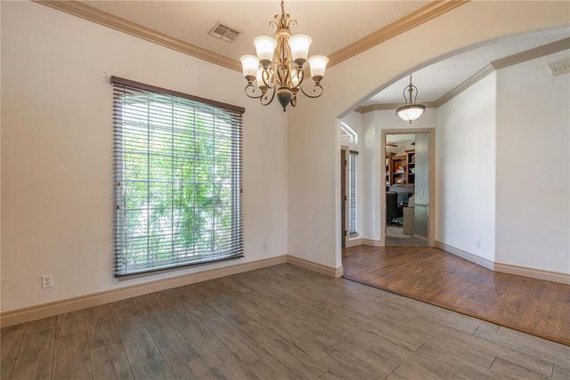 4108 Hidden Lake Circle, Moore, OK 73160