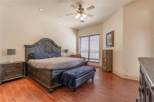 4108 Hidden Lake Circle, Moore, OK 73160