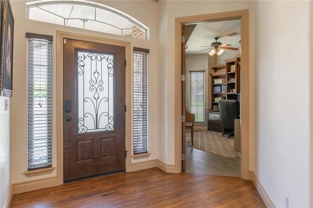 4108 Hidden Lake Circle, Moore, OK 73160