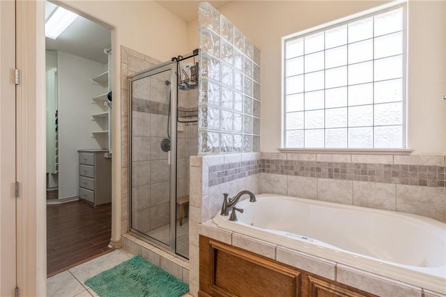 4108 Hidden Lake Circle, Moore, OK 73160