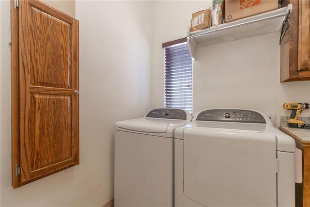 4108 Hidden Lake Circle, Moore, OK 73160