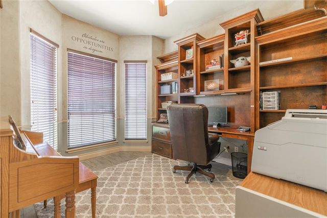 4108 Hidden Lake Circle, Moore, OK 73160