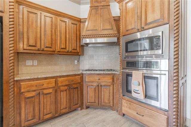 4108 Hidden Lake Circle, Moore, OK 73160