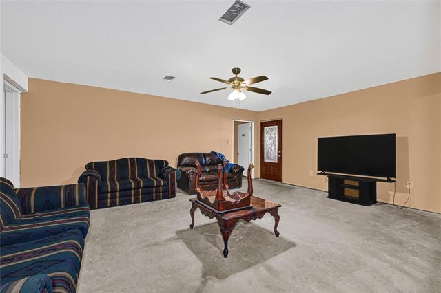 4315 Parker Road, Houston, TX 77093
