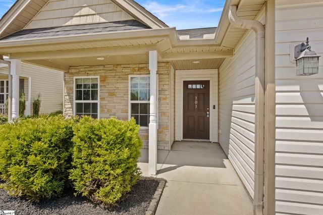 101 Maravista Avenue, Greenville, SC 29617