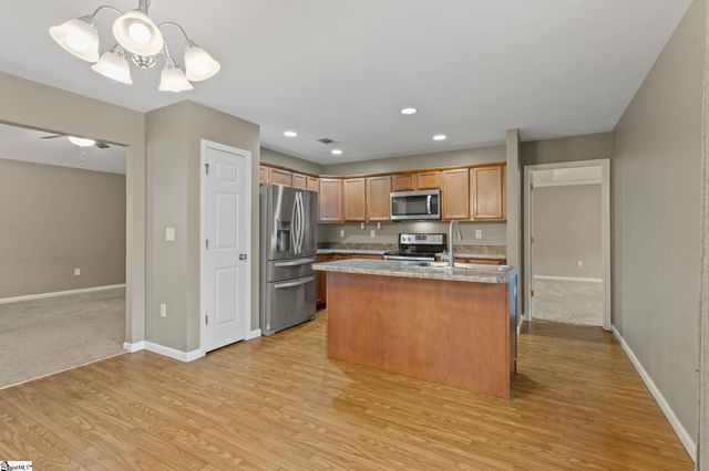 101 Maravista Avenue, Greenville, SC 29617