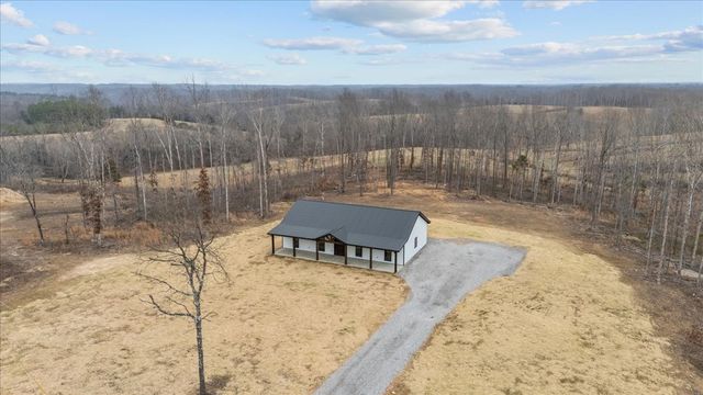 1690 Lucas Ridge, Waverly, TN 37185