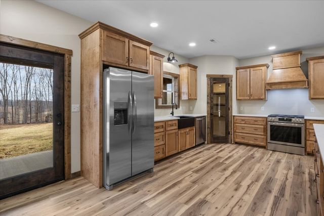 1690 Lucas Ridge, Waverly, TN 37185