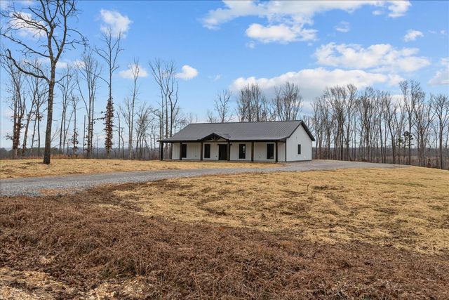 1690 Lucas Ridge, Waverly, TN 37185