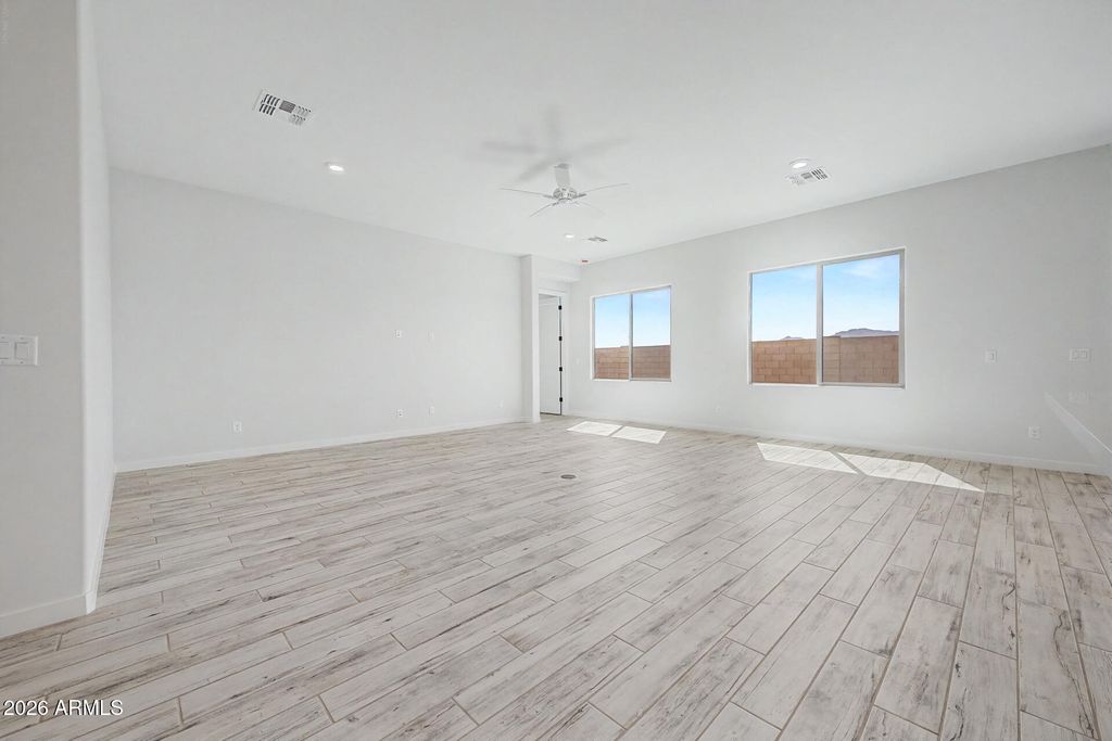 8808 N 173RD Avenue, Waddell, AZ 85355 — photo 4