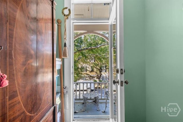 32 Habersham Street, Savannah, GA 31401