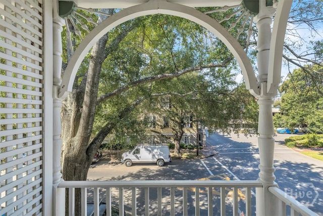 32 Habersham Street, Savannah, GA 31401