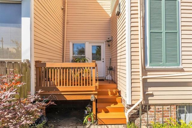 32 Habersham Street, Savannah, GA 31401