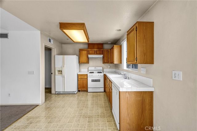 465 E Afton Lane, Anaheim, CA 92805