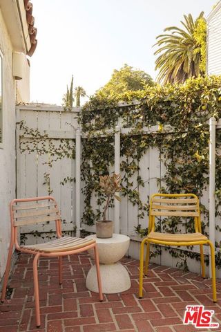 2813 Herkimer Street, Los Angeles, CA 90039