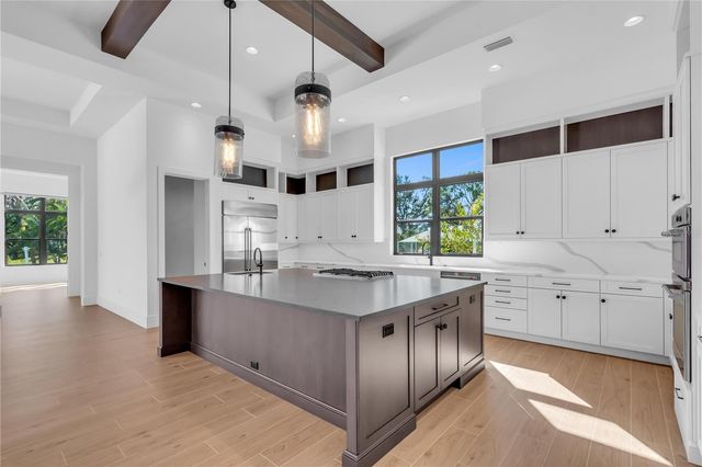 7125 WESTMORELAND DRIVE, Sarasota, FL 34243