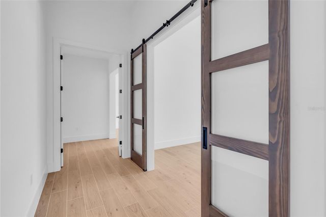 7125 WESTMORELAND DRIVE, Sarasota, FL 34243