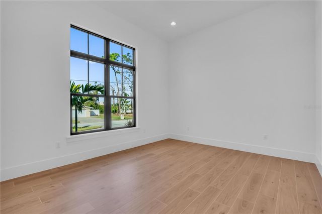 7125 WESTMORELAND DRIVE, Sarasota, FL 34243