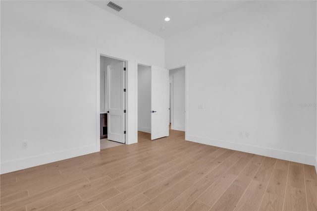 7125 WESTMORELAND DRIVE, Sarasota, FL 34243