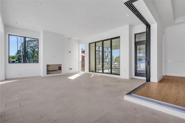 7125 WESTMORELAND DRIVE, Sarasota, FL 34243