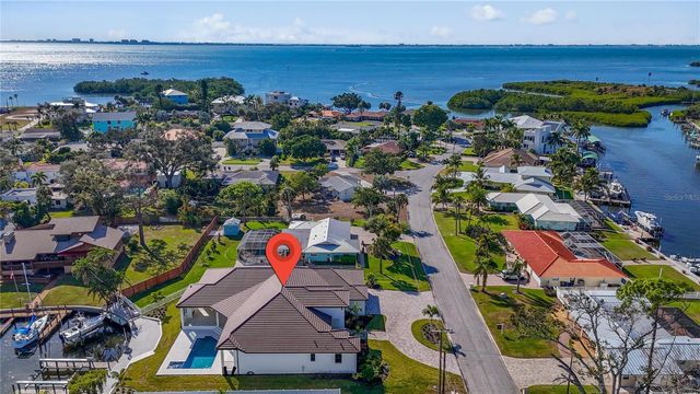 7125 WESTMORELAND DRIVE, Sarasota, FL 34243