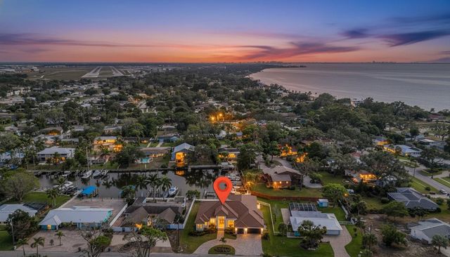 7125 WESTMORELAND DRIVE, Sarasota, FL 34243