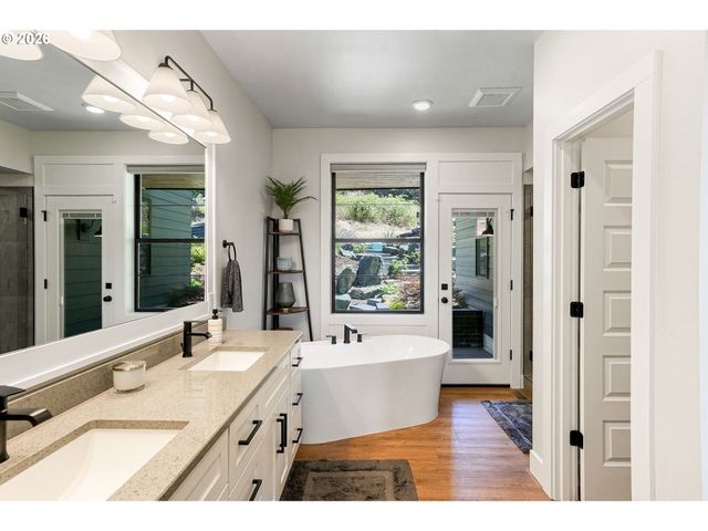 3522 BALM St S, Salem, OR 97302