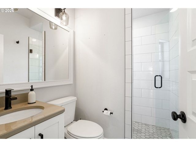 3522 BALM St S, Salem, OR 97302