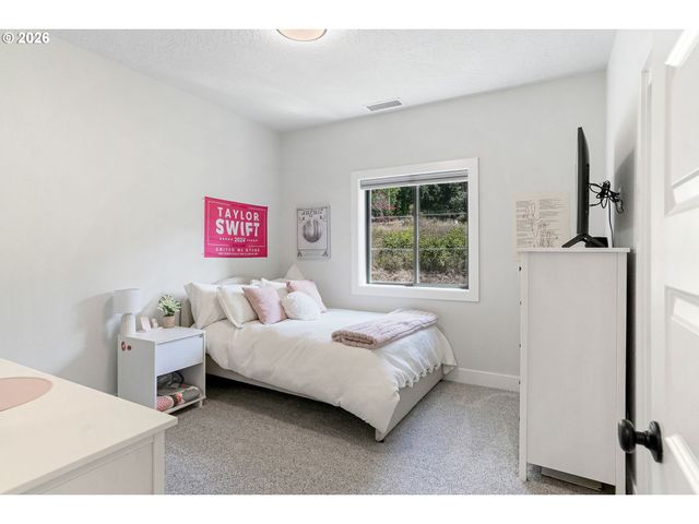 3522 BALM St S, Salem, OR 97302