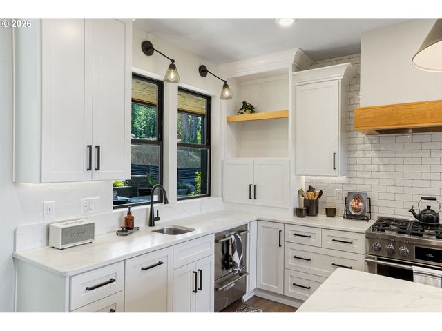 3522 BALM St S, Salem, OR 97302