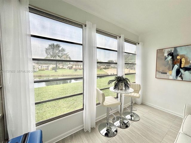 3405 NW 48th Avenue 407, Lauderdale Lakes, FL 33319