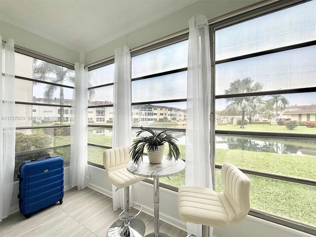 3405 NW 48th Avenue 407, Lauderdale Lakes, FL 33319