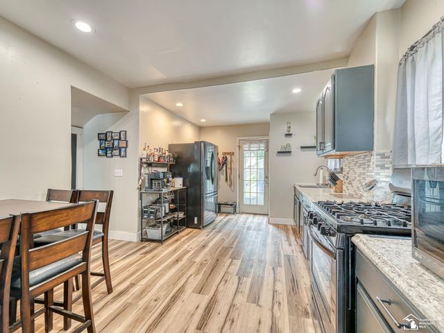 711 Harrison Street, Monroe, MI 48161