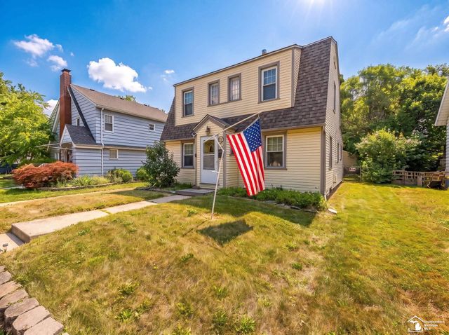 711 Harrison Street, Monroe, MI 48161