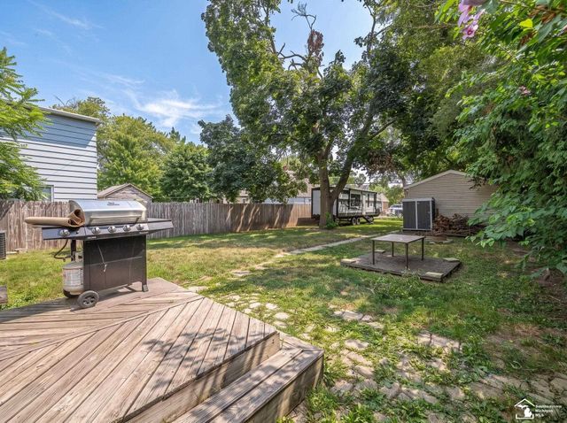 711 Harrison Street, Monroe, MI 48161