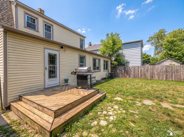711 Harrison Street, Monroe, MI 48161