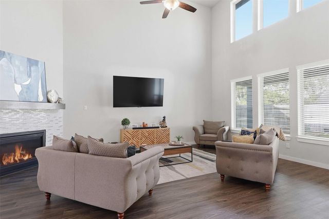 4707 Great Acre Lane, Fresno, TX 77545