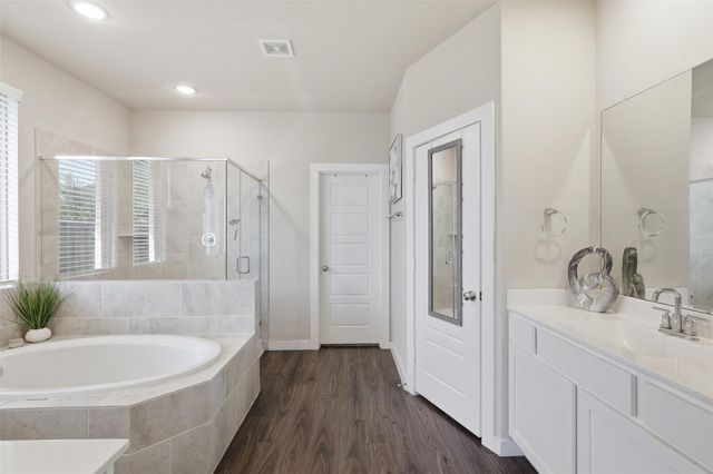 4707 Great Acre Lane, Fresno, TX 77545