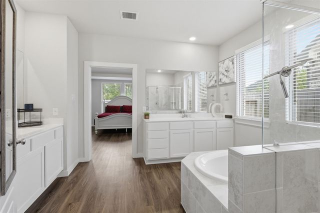 4707 Great Acre Lane, Fresno, TX 77545