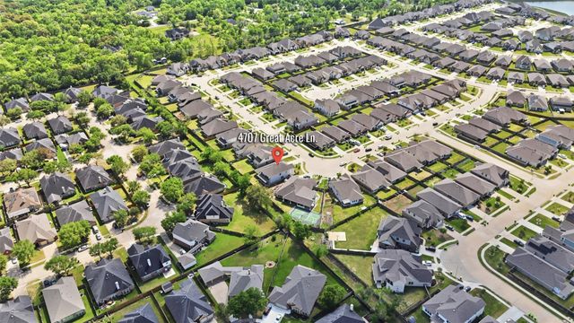 4707 Great Acre Lane, Fresno, TX 77545