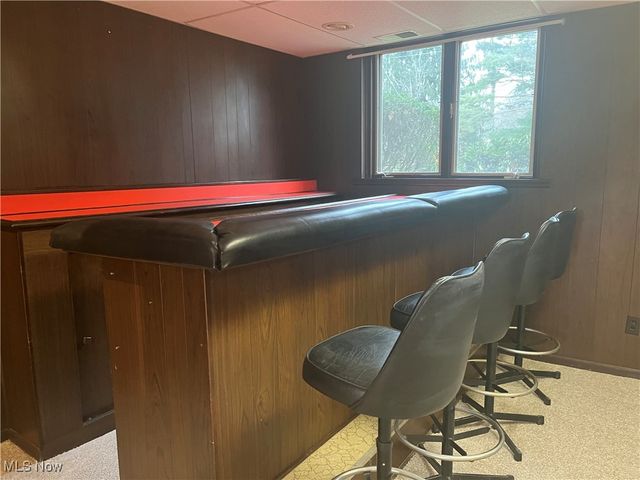 9152 Fosdick Road, Valley View, OH 44125