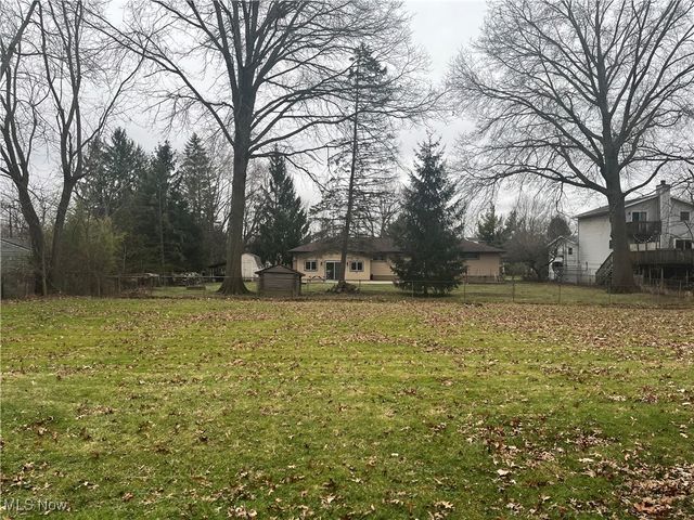 9152 Fosdick Road, Valley View, OH 44125