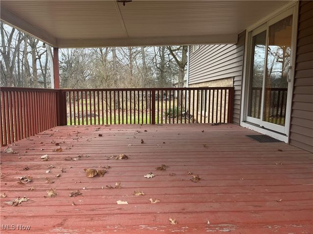 9152 Fosdick Road, Valley View, OH 44125