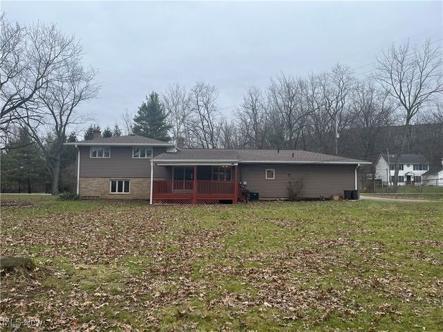 9152 Fosdick Road, Valley View, OH 44125