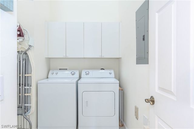 6830 Beach Resort DR 12, Naples, FL 34114